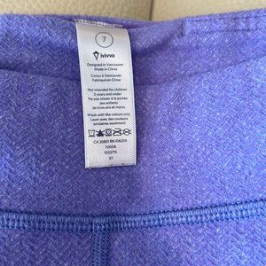 Girls Ivivva brand size 7 leggings